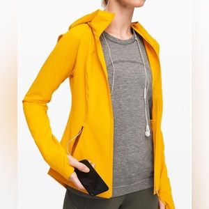 Lululemon Mist Over Windbreaker Running Jacket (water repellent)